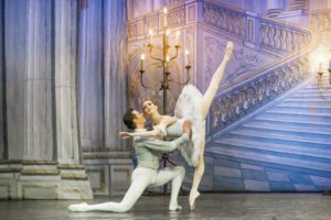 Leia mais sobre o artigo Ballet Imperial da Rússia se  apresenta na Capital em maio