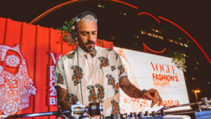 Leia mais sobre o artigo Vogue Fashion’s Night Out agita a cena fashion da capital em 26 de setembro