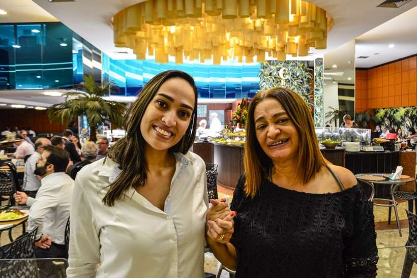 Você está visualizando atualmente Com ajuda da filha, goiana é dona de cinco restaurantes em Brasília