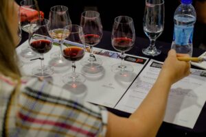 Leia mais sobre o artigo Road Show 2021 promove degustação de vinhos de Portugal