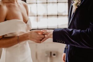 Leia mais sobre o artigo Brasileiros voltam a se casar: registros de casamentos civis sobe em 12%