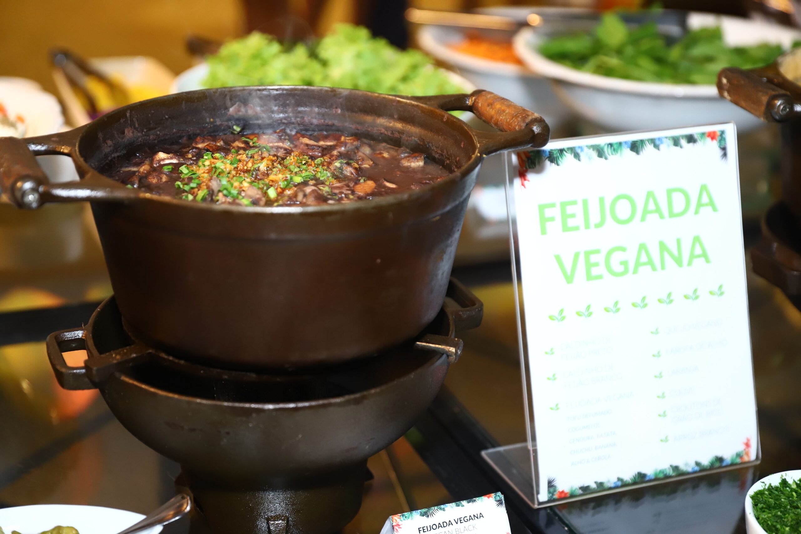 Leia mais sobre o artigo Tradicional feijoada do hotel Windsor Plaza Brasília apresenta novidade no seu buffet