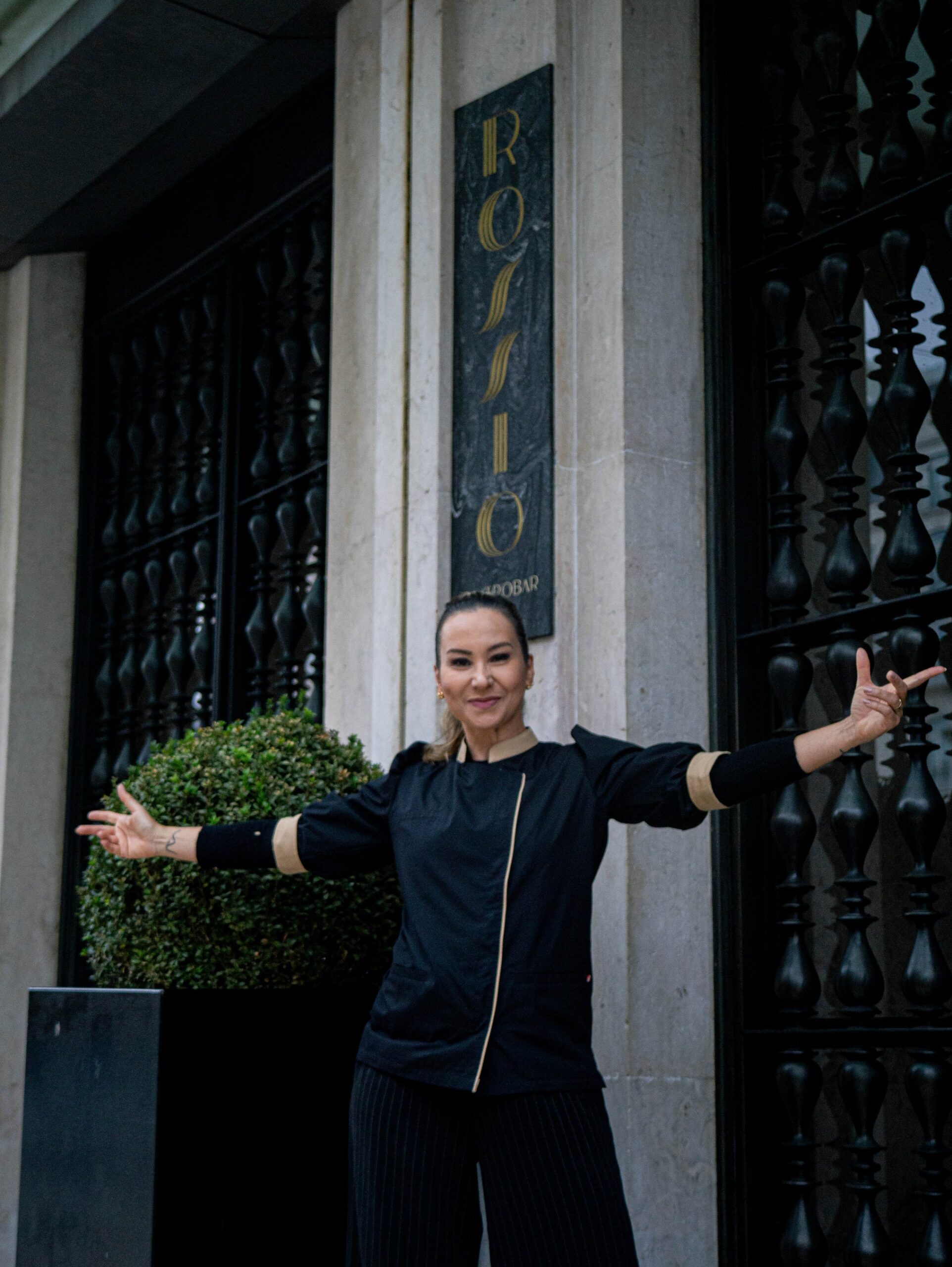 Leia mais sobre o artigo Brasiliense Flavi Andrade, chefe de bar do Rossio Gastrobar, é premiada em Portugal 